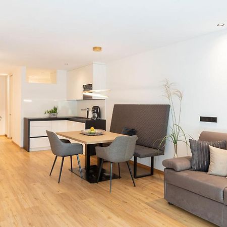 Nice Living Neue- Moderne Apartments Im Herzen Von Brixen - Kostenlose Brixencard - Ideal Fuer Familien, Paare, Geschaeftsreisende Und Allen Urlaubs Hungrigen Exterior foto