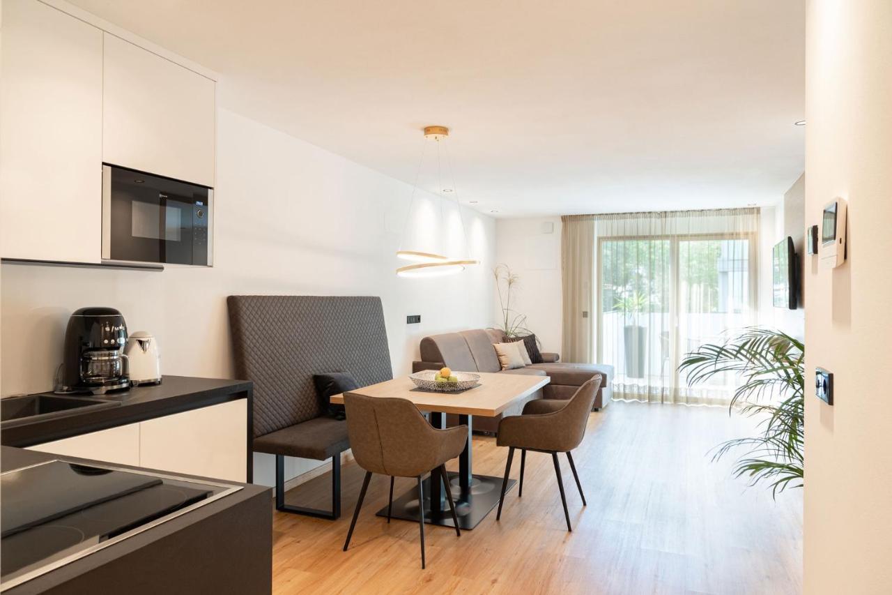 Nice Living Neue- Moderne Apartments Im Herzen Von Brixen - Kostenlose Brixencard - Ideal Fuer Familien, Paare, Geschaeftsreisende Und Allen Urlaubs Hungrigen Exterior foto