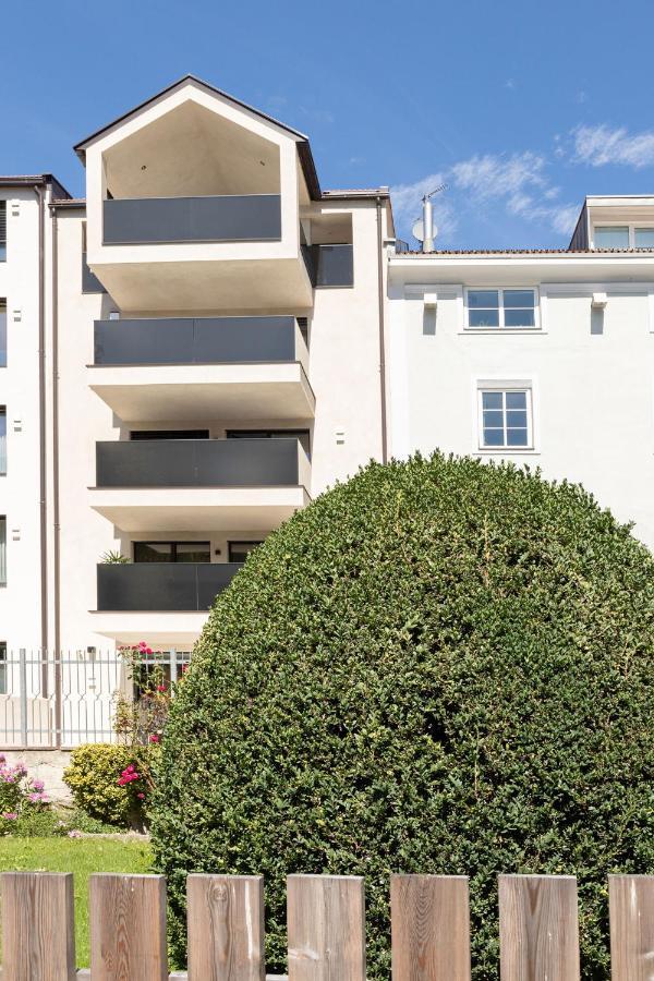 Nice Living Neue- Moderne Apartments Im Herzen Von Brixen - Kostenlose Brixencard - Ideal Fuer Familien, Paare, Geschaeftsreisende Und Allen Urlaubs Hungrigen Exterior foto